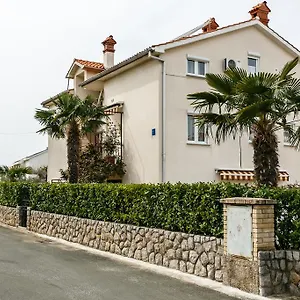 Cvelic Gostinjska kuća